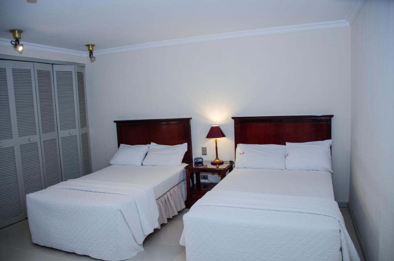 Apart Hotel Toborochi Санта Крус де ла Сиера Екстериор снимка