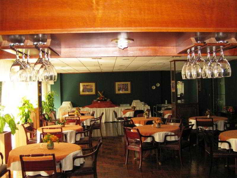 Apart Hotel Toborochi Санта Крус де ла Сиера Екстериор снимка
