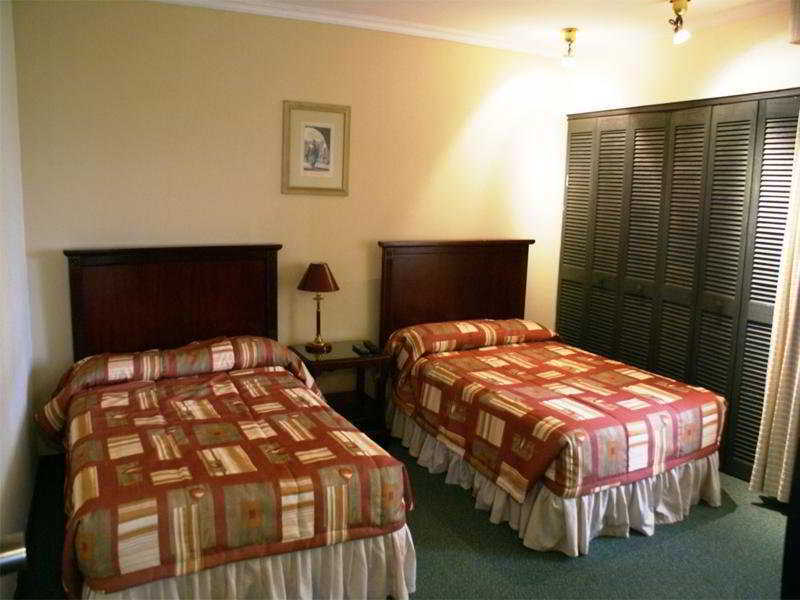 Apart Hotel Toborochi Санта Крус де ла Сиера Екстериор снимка
